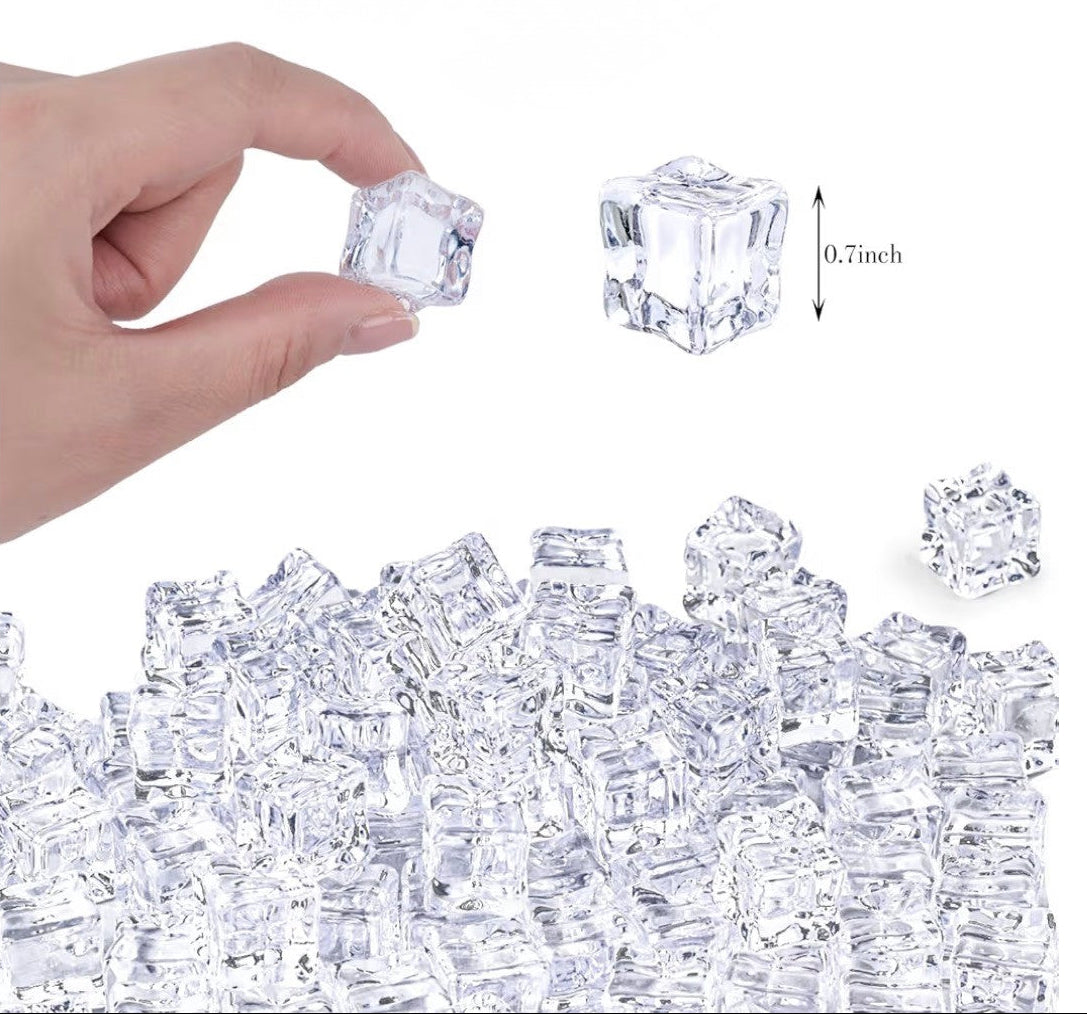 Clear plastic cubes with a hand holding one, labeled '0.7 inch', on a white background.