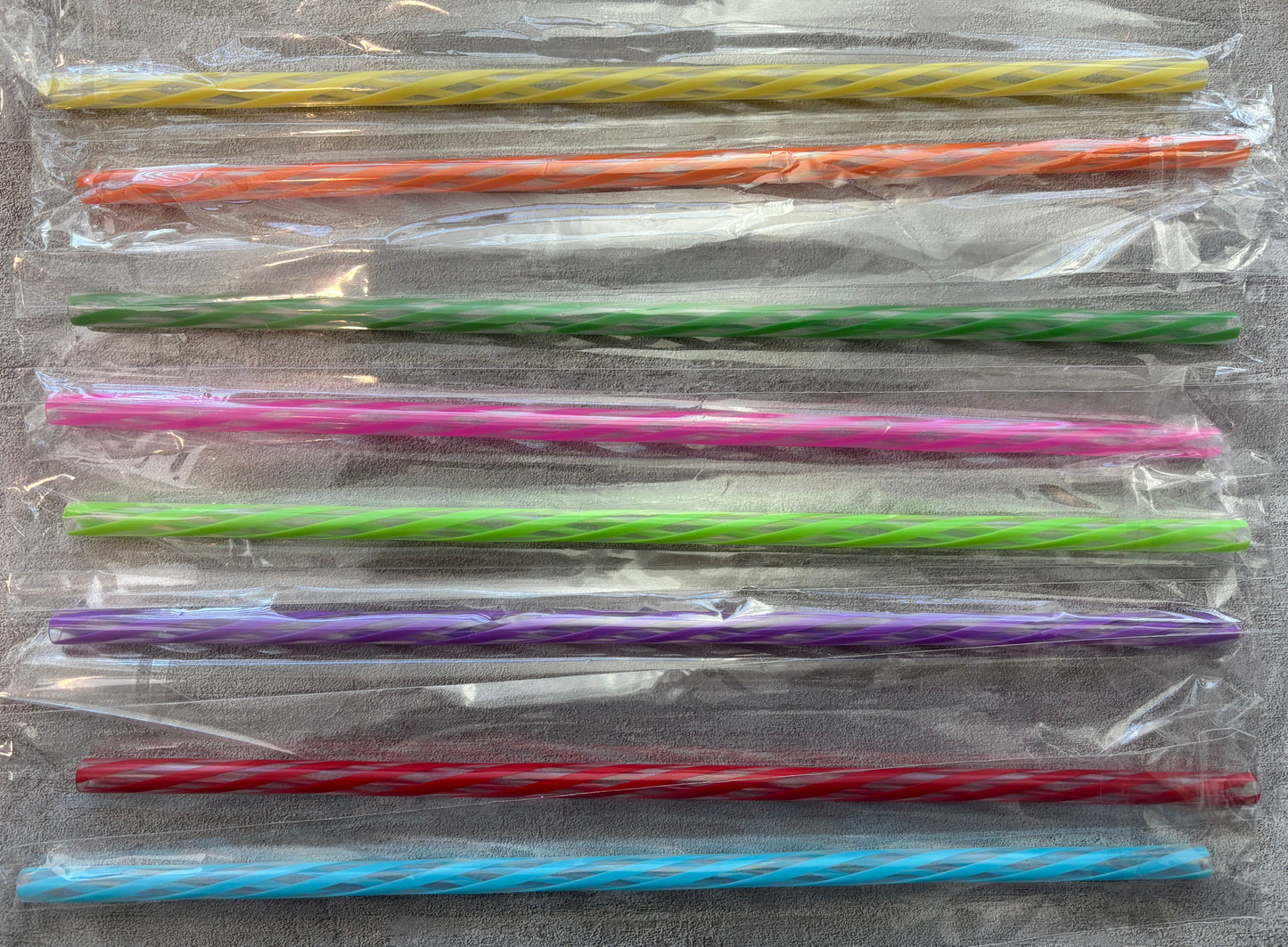 Long Colored Straws (For 24 oz or larger)