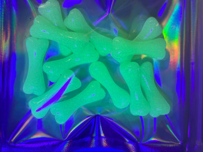 glow in the dark resin bones